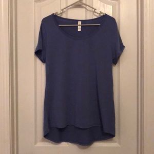 Lularoe classis tee